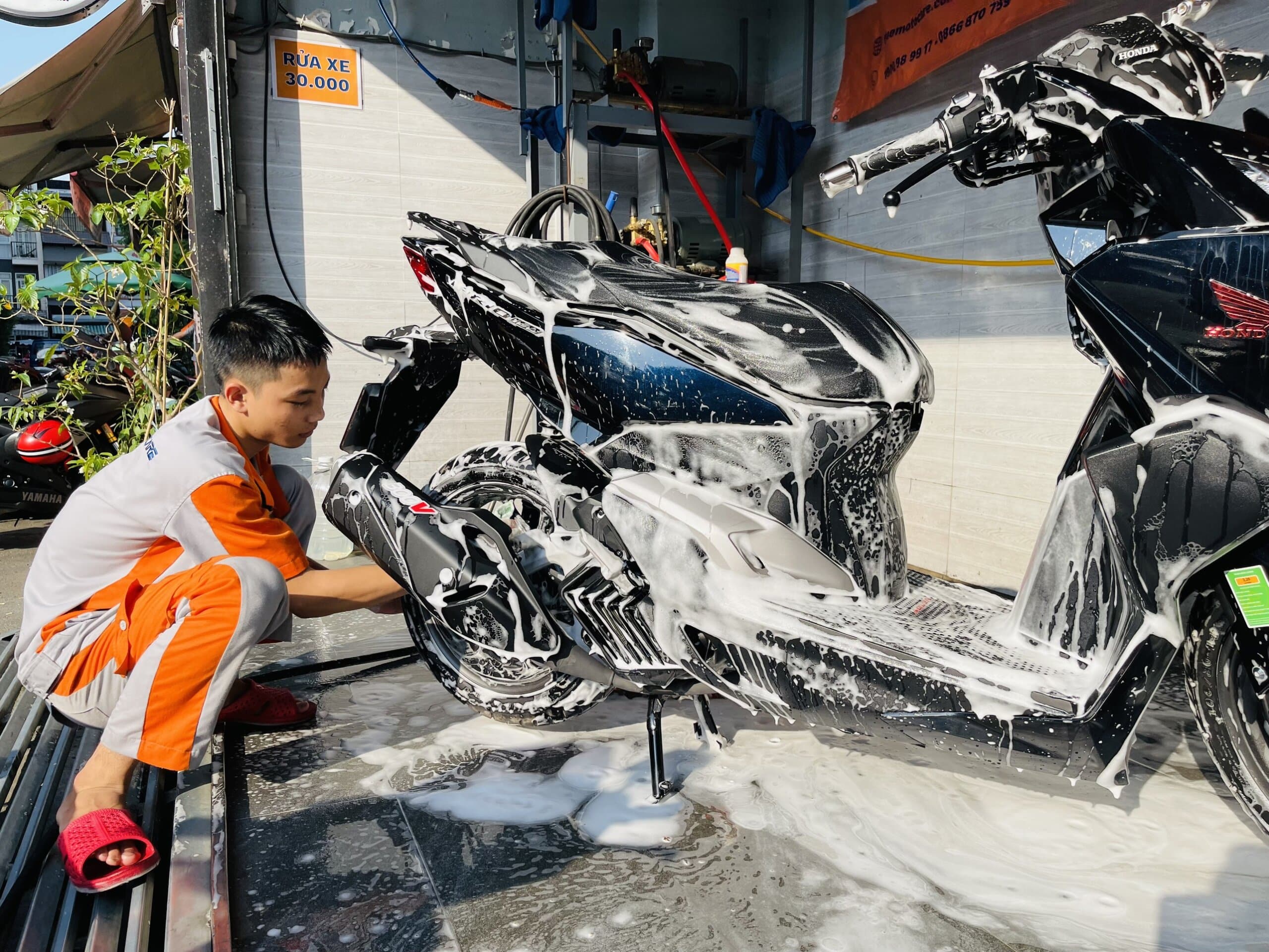 Kiến thức vệ sinh bảo dưỡng xe máy 5 Sửa chữa, vệ sinh bảo dưỡng xe máy tại Quận Bình Thạnh TPHCM hãy liên hệ ngay với Hoàng Gia Motor