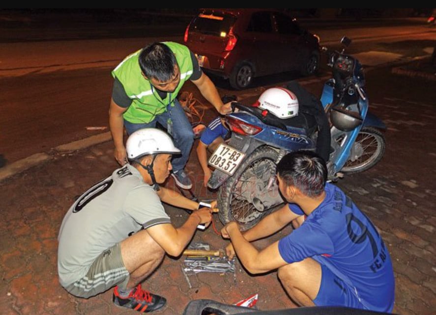 Top đơn vị thay lốp xe máy, cứu hộ xe máy lưu động Quận 1 uy tín, chuyên nghiệp nhất 3 Dịch vụ sửa chữa, cứu hộ xe máy quận 1 TPHCM đem lại nhiều lợi ích